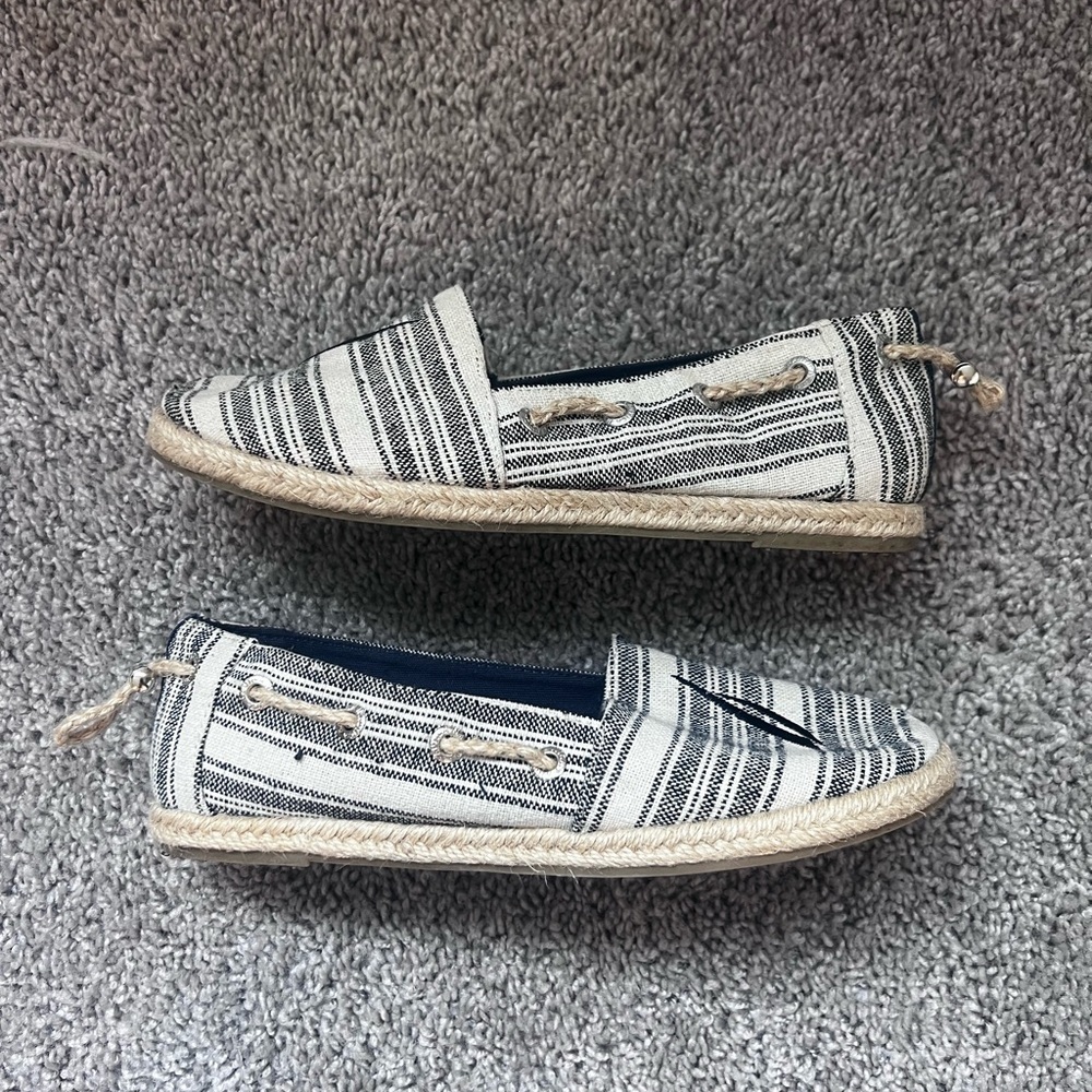 NAUTICA Rudder J-Class Slip-On Shoes size 6 - Picture 5 of 7